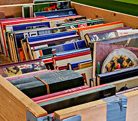 Bogudsalg - titler fra bibliotekets overskudslager