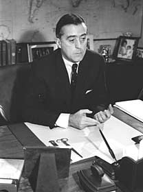 McCoemick Blair USA's ambassaadør i Danmark holder tale