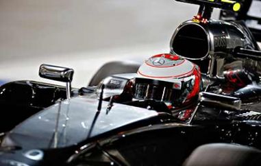 Koncentrationen lyser ud af Kevin Magnussen under kvalifikationen.