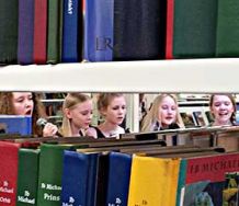 Den lokale sanggruppe Soundzips optræder på Humlebæk Bibliotek d. 8. april